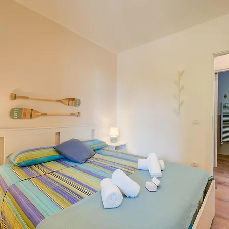 La Casa Accanto With Shared Pool - Happy * Padenghe sul Garda