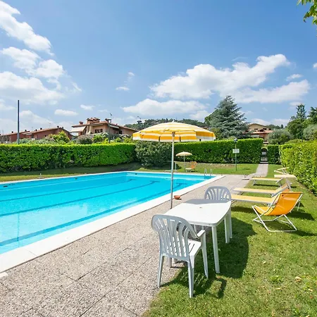 La Casa Accanto With Shared Pool - Happy Lägenhet Padenghe sul Garda
