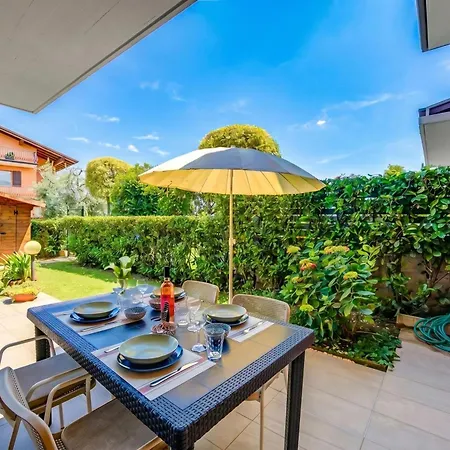 Apartamento La Casa Accanto With Shared Pool - Happy *