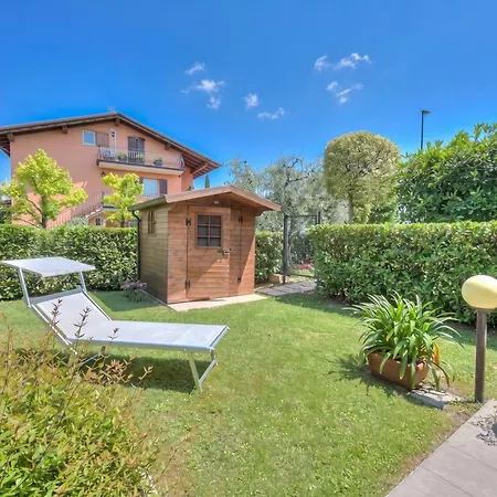 La Casa Accanto With Shared Pool - Happy