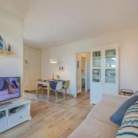 La Casa Accanto With Shared Pool - Happy * Padenghe sul Garda