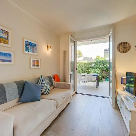 La Casa Accanto With Shared Pool - Happy