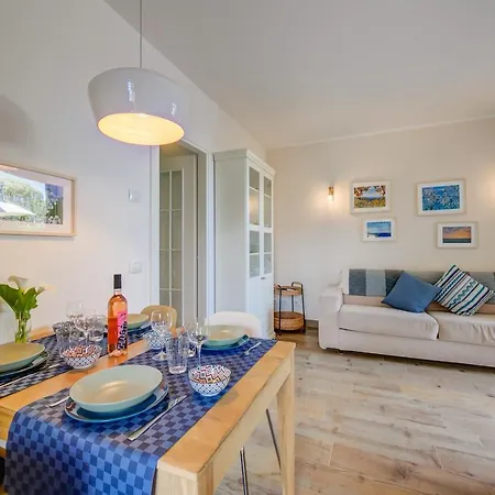 La Casa Accanto With Shared Pool - Happy